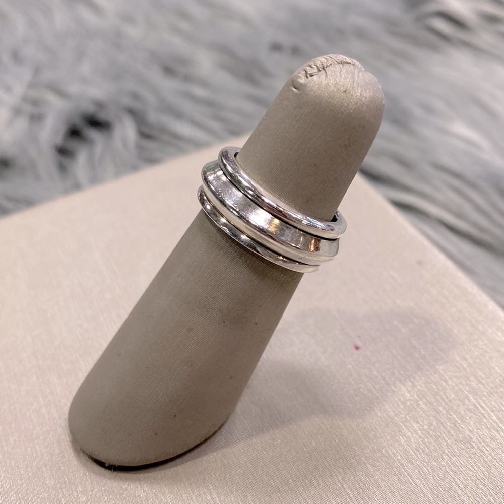 Chunky Triangular Sterling Silver Spinner Ring - image 2